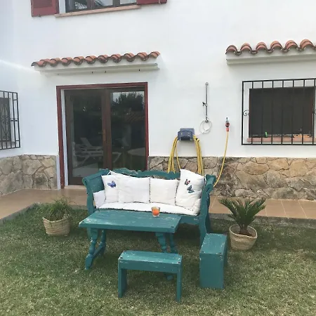 Les Maisons Bleues *